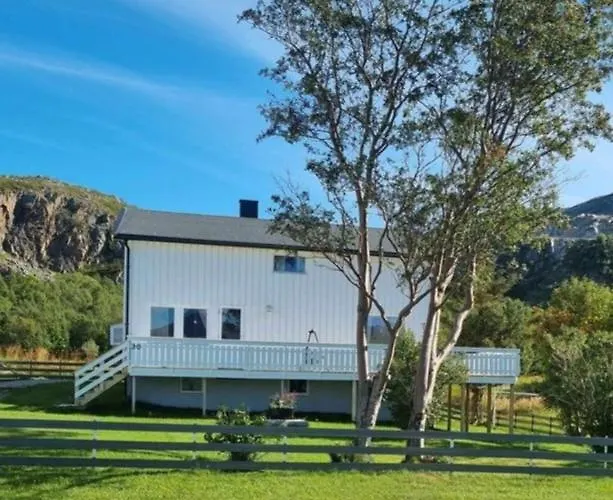 Grotfjord Dom wakacyjny *